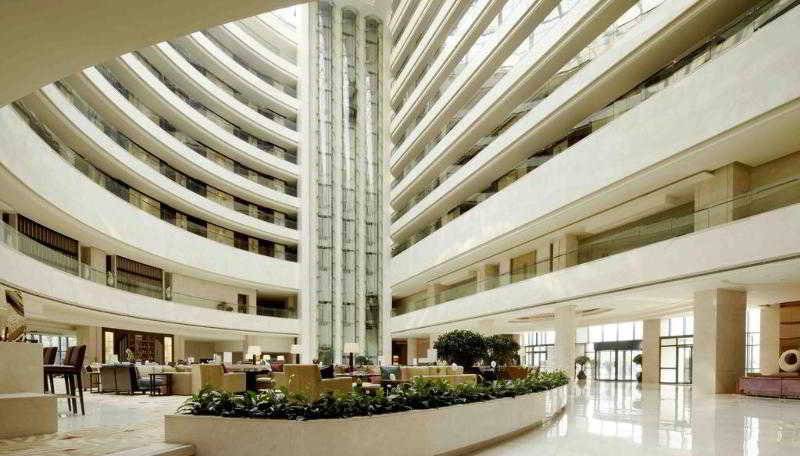 هتل Renaissance Tianjin Lakeview