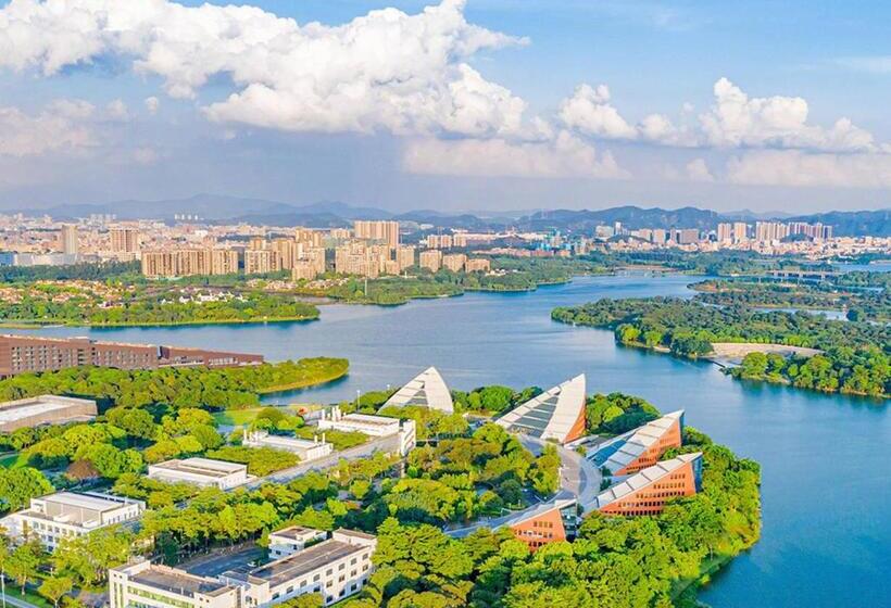 هتل Dongguan Royal Garden