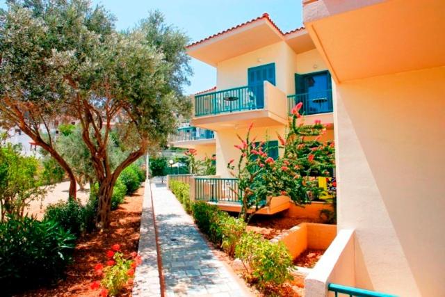 Kyveli Apartments