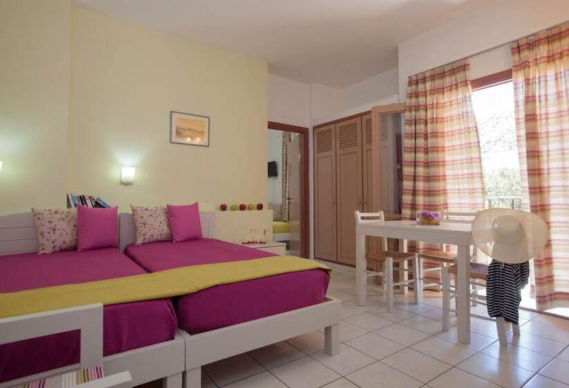 Latania Apartments