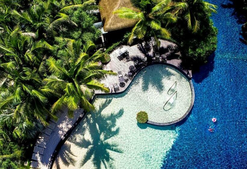 Pullman Oceanview Sanya Bay Resort & Spa