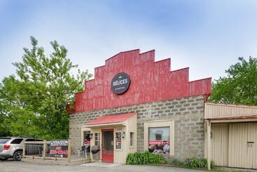 هتل Days Inn By Wyndham Berthierville