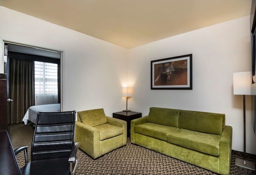 Doubletree By Hilton Hotel Queretaro