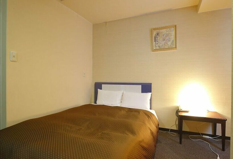 فندق Grampus Inn Osaka