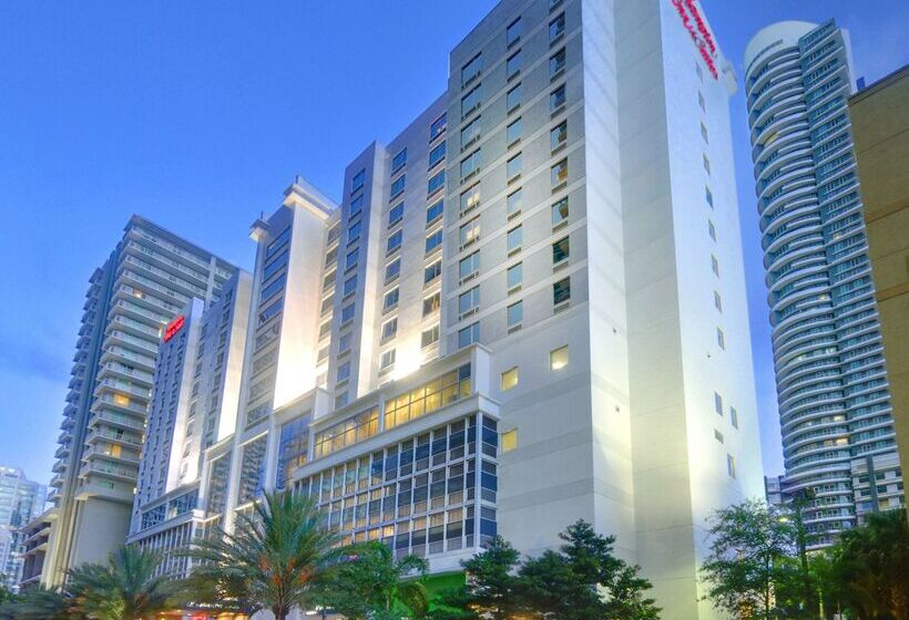 هتل Hampton Inn & Suites Miami/brickelldowntown