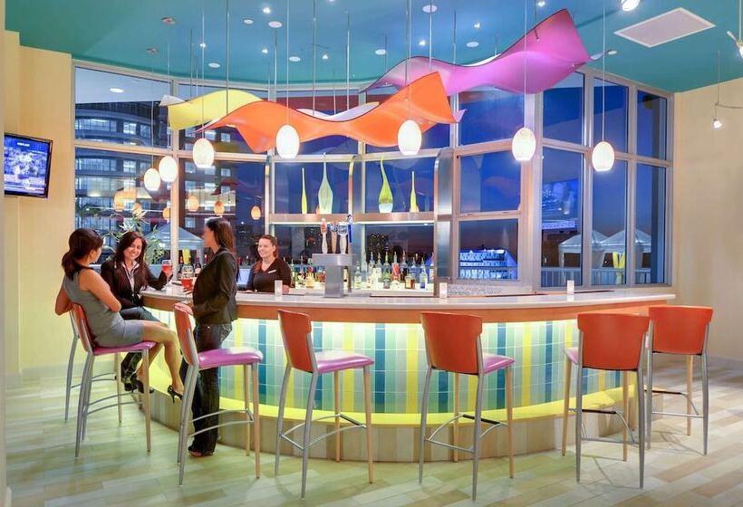 هتل Hampton Inn & Suites Miami/brickelldowntown