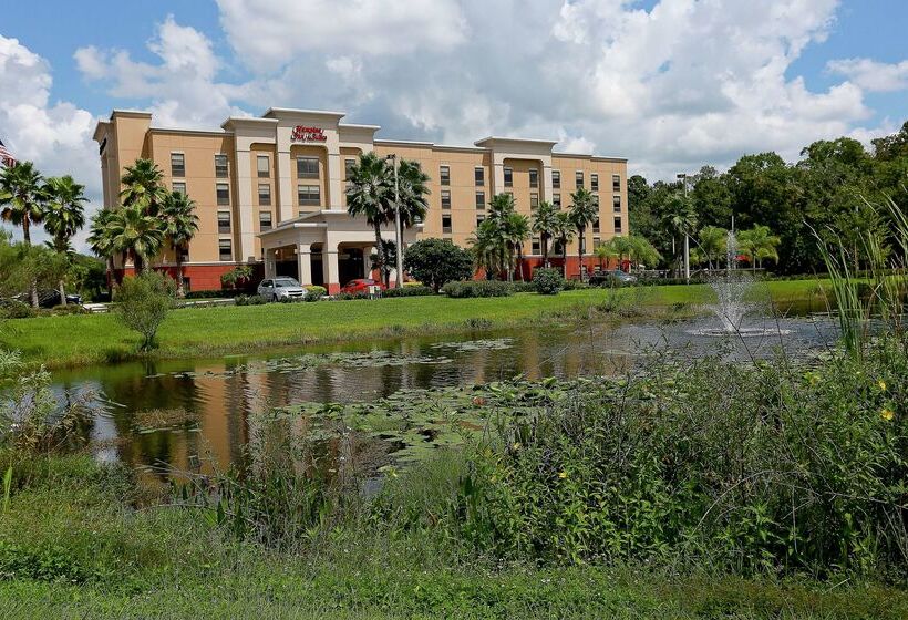 Отель Hampton Inn & Suites Tampawesley Chapel