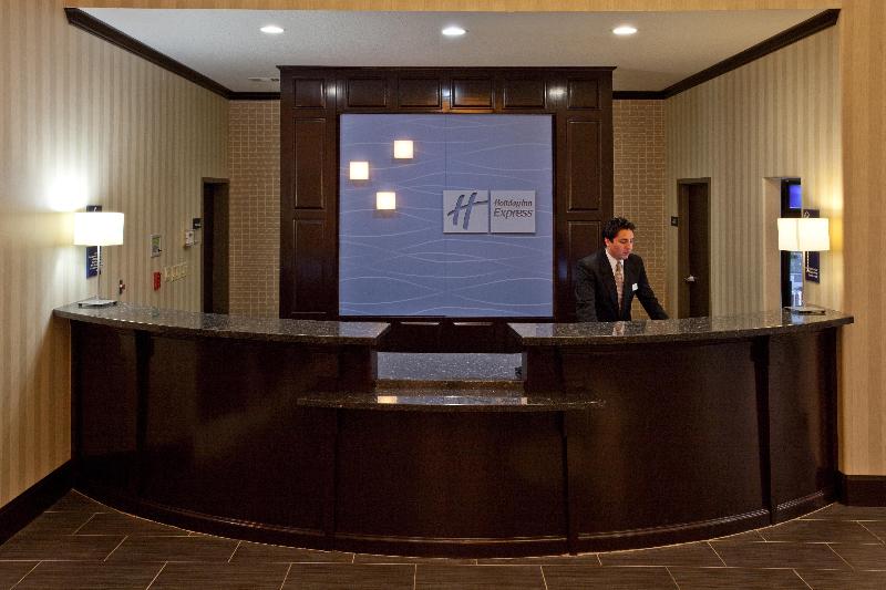 Holiday Inn Express Hotel & Suites Austin South   Buda