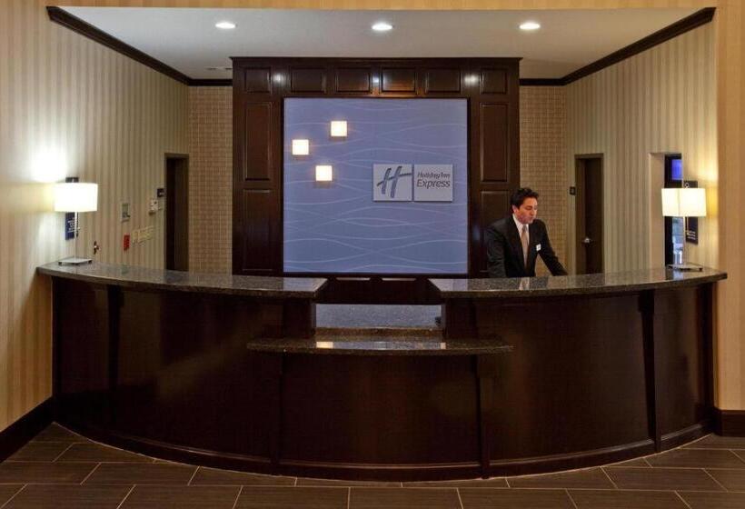 Holiday Inn Express Hotel & Suites Austin South   Buda