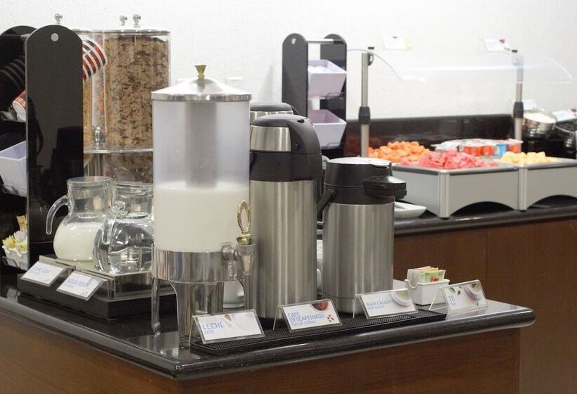 هتل Holiday Inn Express Tuxtla Gutierrez La Marimba, An Ihg