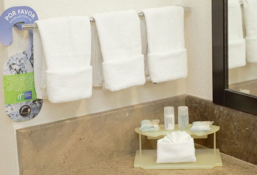 هتل Holiday Inn Express Tuxtla Gutierrez La Marimba, An Ihg