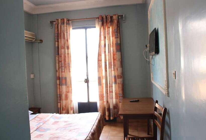 هتل Le Relais Saint Jacques