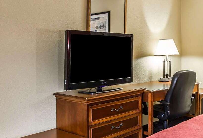 هتل Rodeway Inn Charlotte Downtown