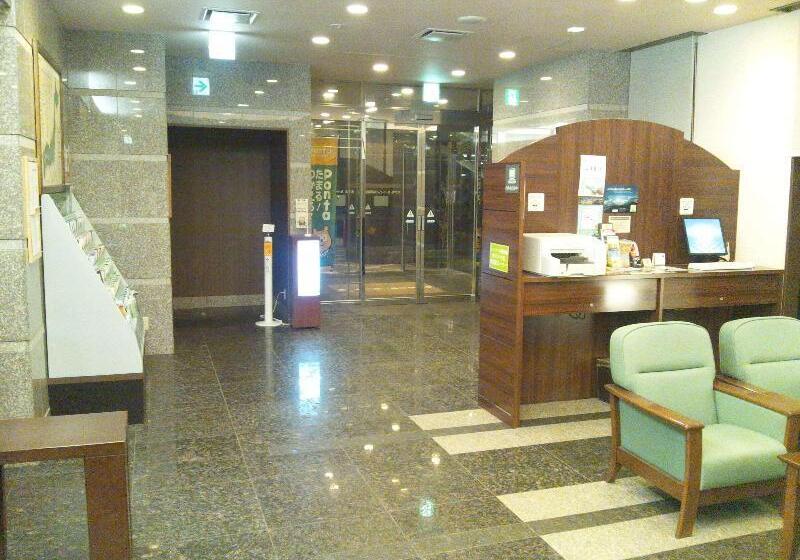 هتل Route Inn Kanda Ekimae