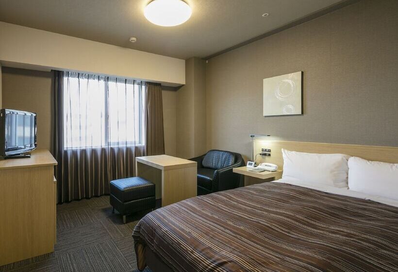 בית מלון כפרי Route Inn Kumamoto Ekimae