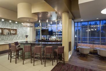 هتل Springhill Suites By Marriott Philadelphia Airport / Ridley Park