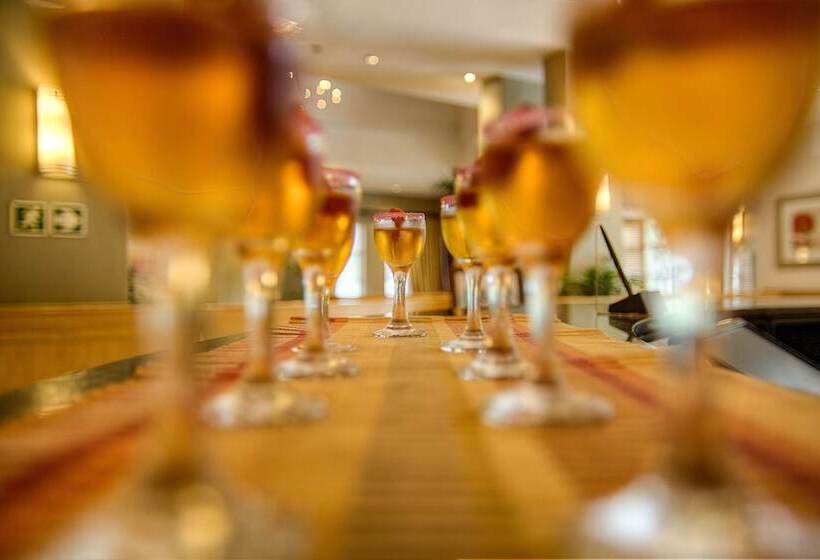 בית מלון כפרי Town Lodge Roodepoort