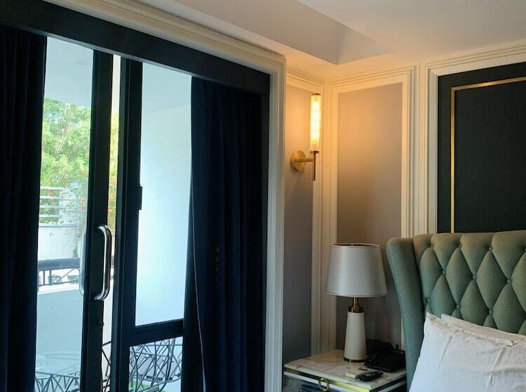 Grand Eska Hotel & Suites Batam