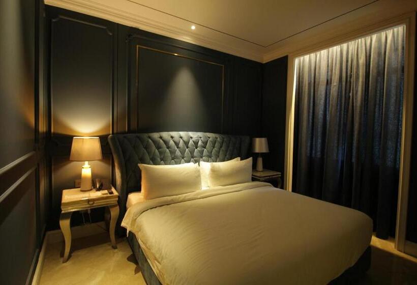 Grand Eska Hotel & Suites Batam