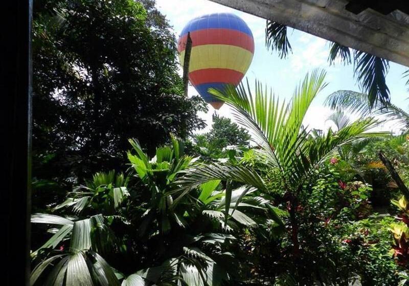 هتل Atlantida Lodge Cahuita