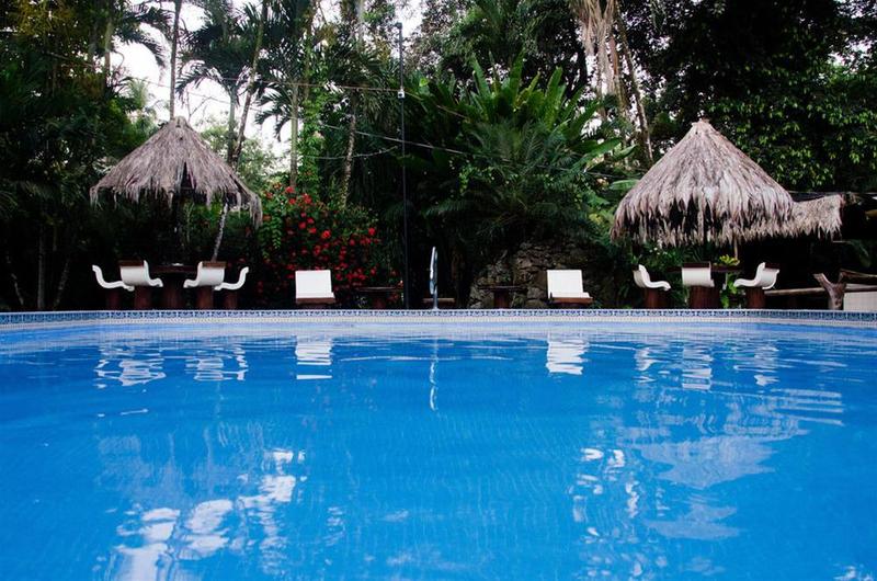 هتل Atlantida Lodge