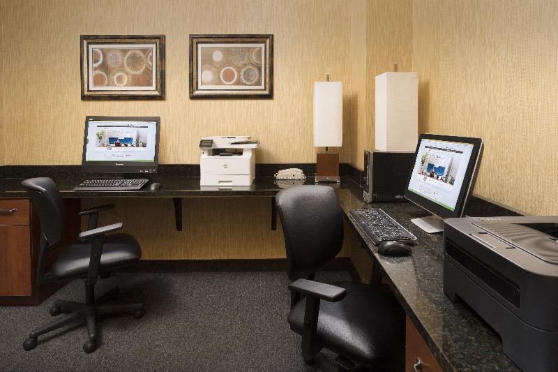 هتل Doubletree By Hilton Denver International Airport