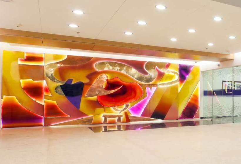 فندق Hampton By Hilton Vadodara  Alkapuri