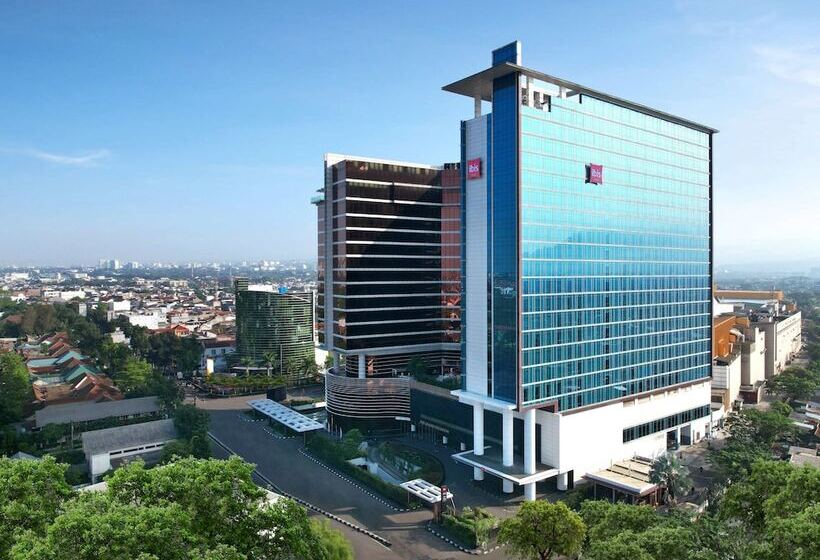 هتل Ibis Bandung Trans Studio