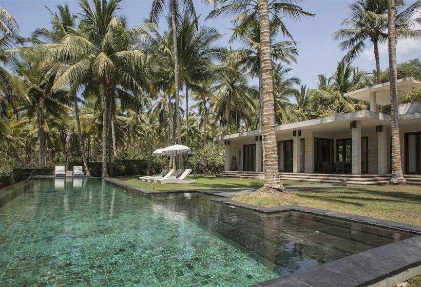 هتل Kelapa Retreat & Spa