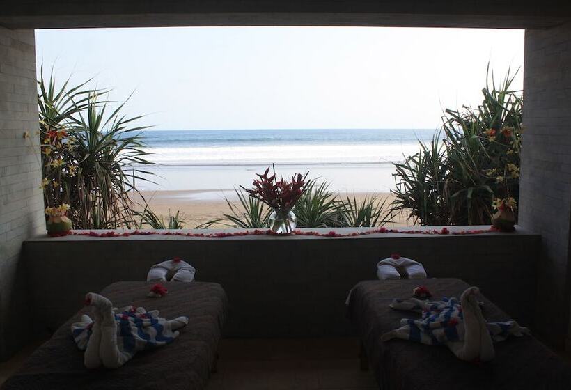 هتل Kelapa Retreat & Spa