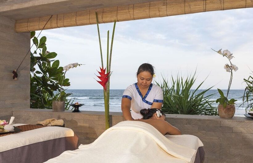 هتل Kelapa Retreat & Spa