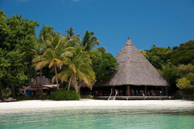 هتل Oure Lodge Beach Resort