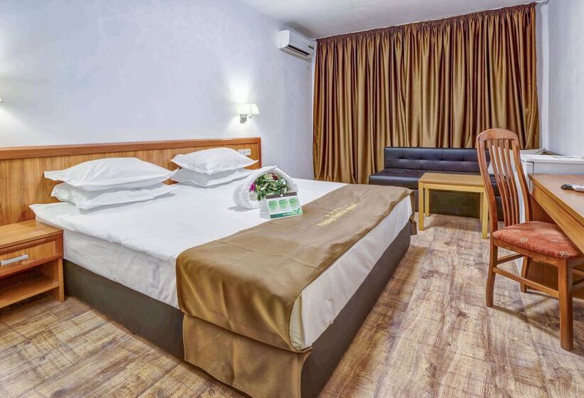 Prestige Hotel And Aquapark   All Inclusive