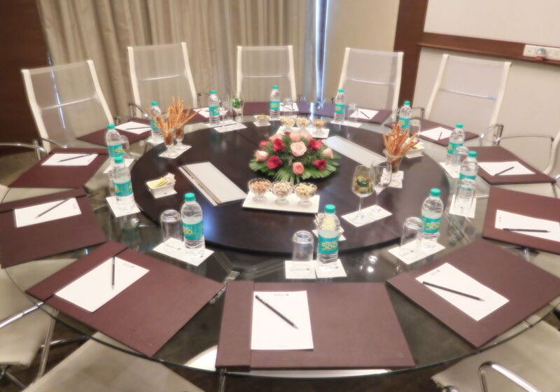 هتل Radisson Blu  Greater Noida