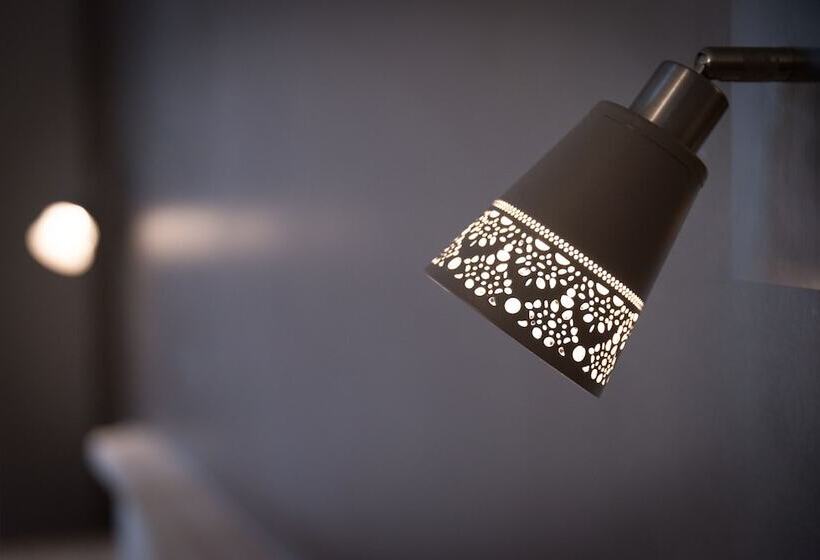 فندق Val Baussenc, The Originals Relais