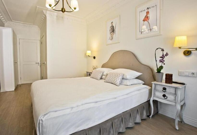 Fotos del hotel Villa Blanche Hotel & Garden Pool And Spa:  2