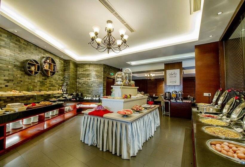 هتل Yiwu Byland World