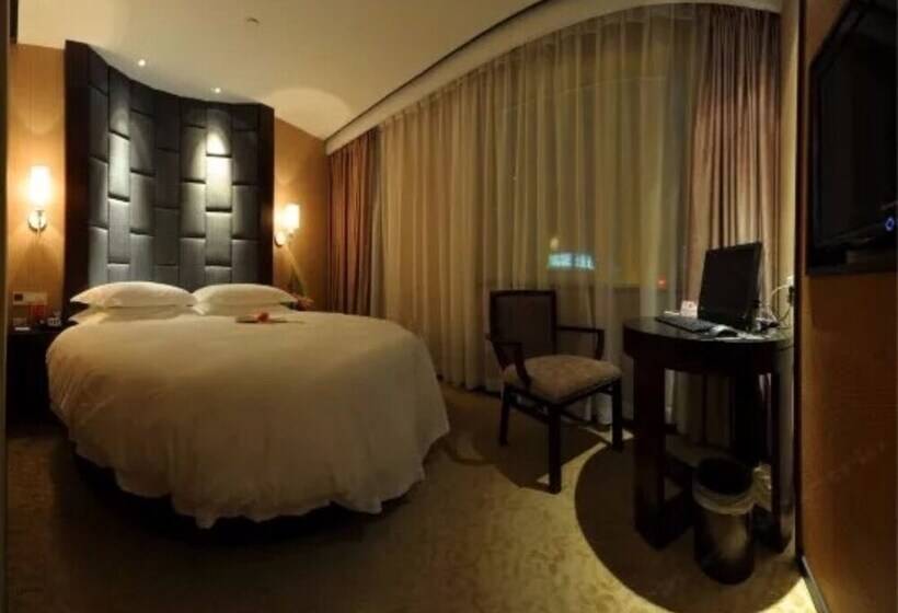 هتل Yiwu Byland World