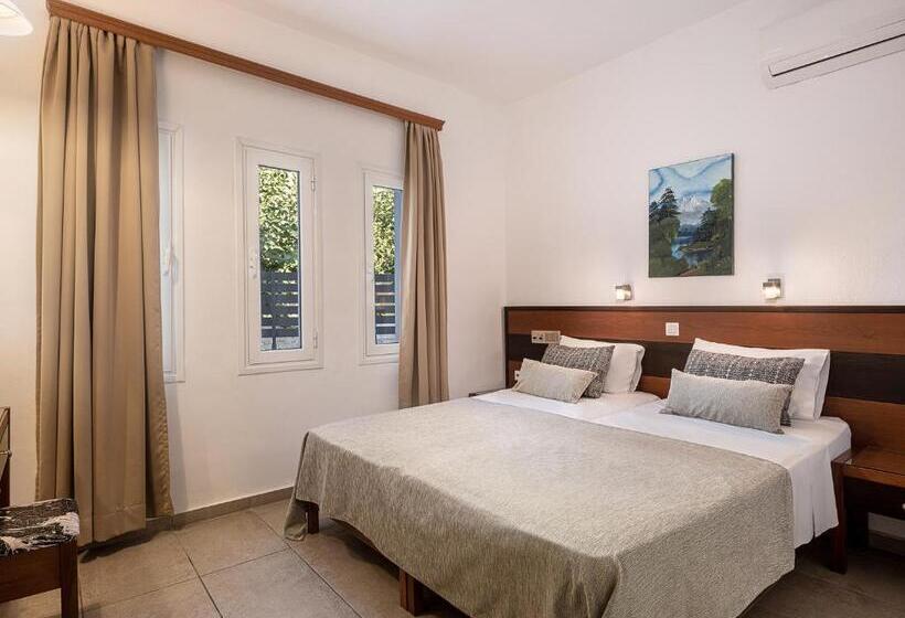 Nontas Suites