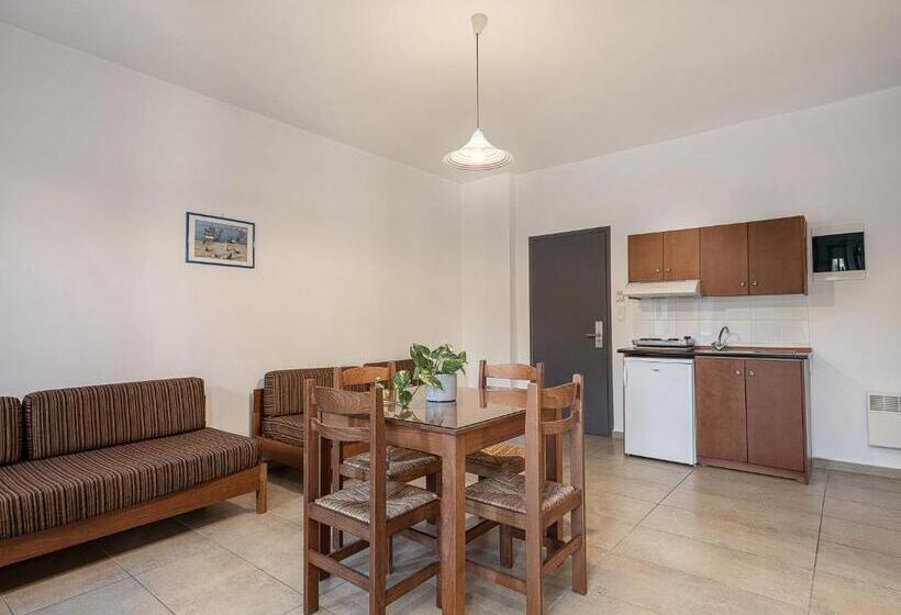Nontas Suites