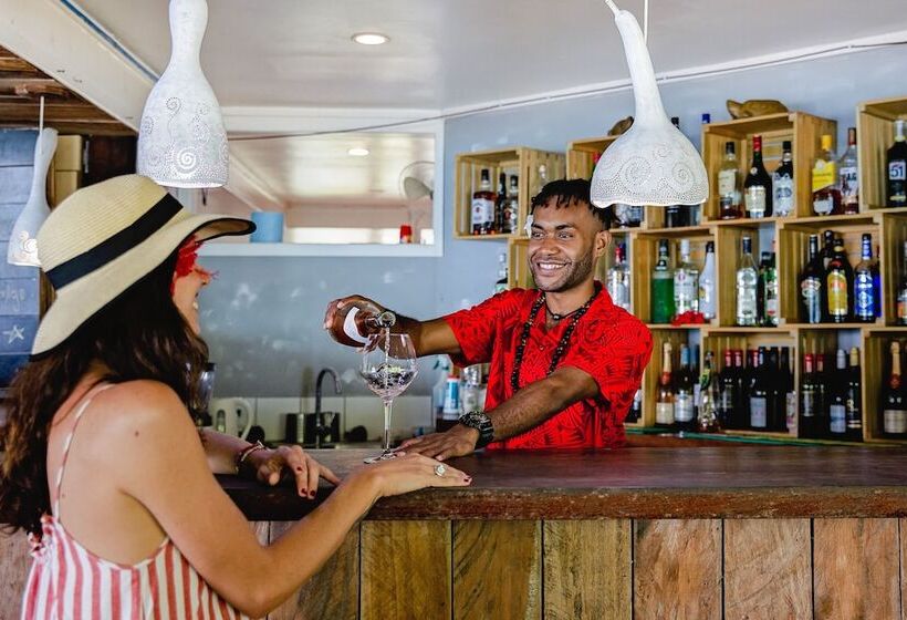 استراحتگاه Turtle Bay Lodge