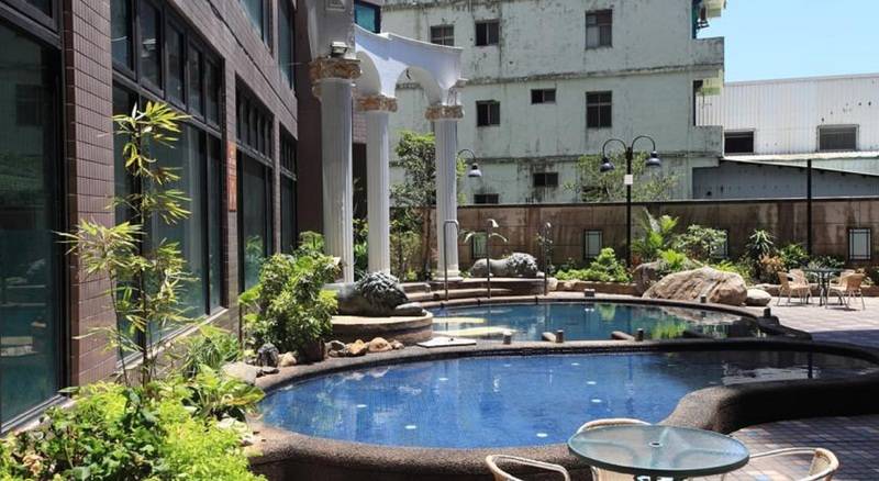 Sun Spring Resort