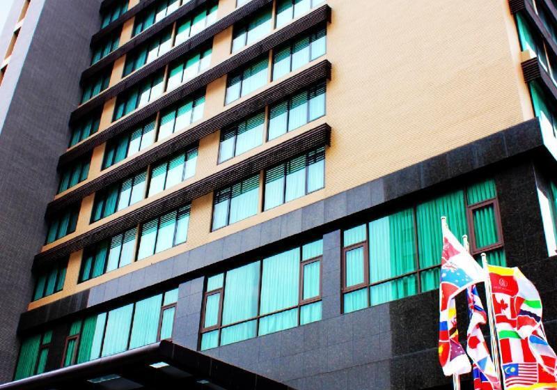 Golden Tulip Zhong Xin Hotel Taichung