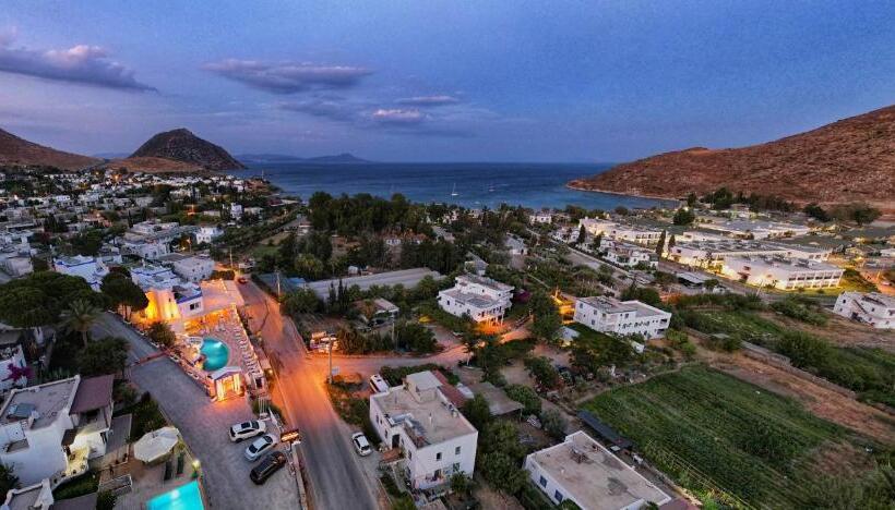 Aspat Hotel Bodrum   Beach&restaurant