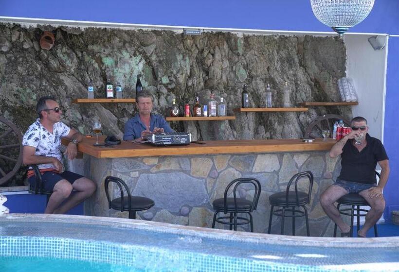 Aspat Hotel Bodrum   Beach&restaurant