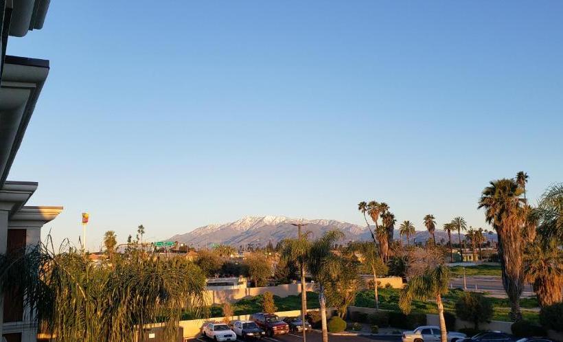 בית מלון כפרי All Star Inn San Bernardino