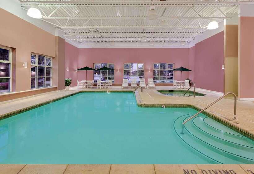 هتل Best Western Byron Center