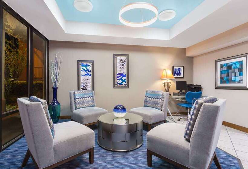 هتل Baymont By Wyndham Mobile/tillmans Corner