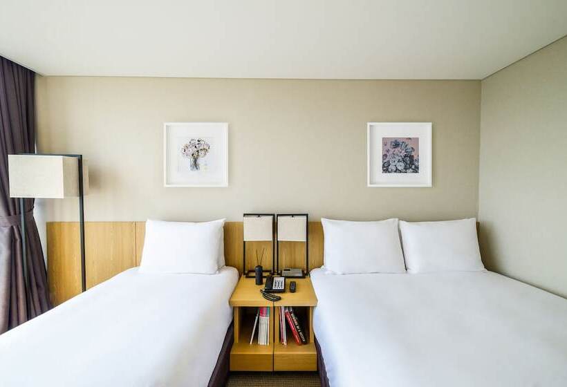 Fotos del hotel Best Western Harbor Park:  3