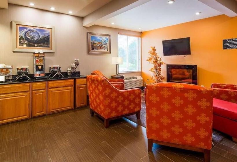هتل Comfort Inn & Suites